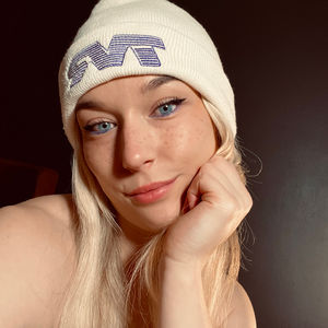 Emily_fox_official / emily fox official Nude Leaked Onlyfans Photo Emily_fox_official / emily fox official Nude Leaked Onlyfans Photo