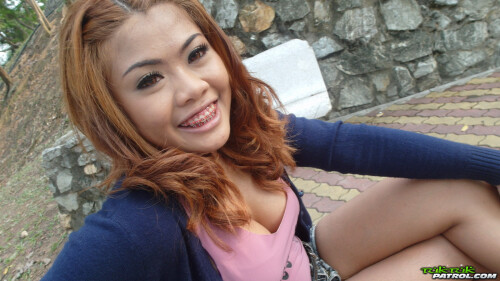 nicki_011-17e9edea63cf292c5.jpg