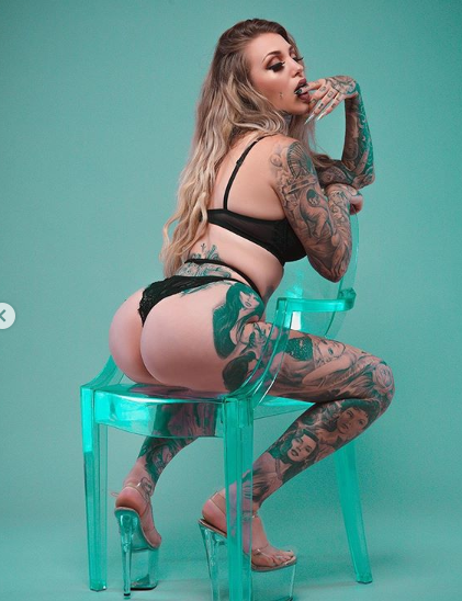Sabrina Sawyers Nude Leaked Onlyfans Photo Sabrina Sawyers Nude Leaked Onlyfans Photo