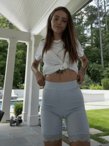 p4xqer-Tik_Tok_Gif-forf429l3kh71.gif