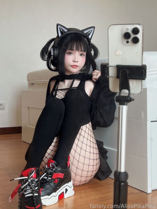Rocksy Light / AlisaPikaPika Nude Leaked Onlyfans Photo Rocksy Light / AlisaPikaPika Nude Leaked Onlyfans Photo