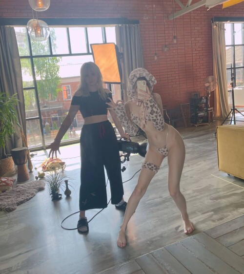 tenletters Nude Leaked Onlyfans Photo