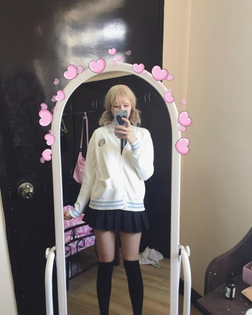 sadbutkawaiii_1620700980315912.md.jpg