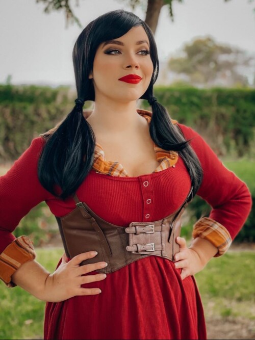 seum_cosplay_3fa861494ea5b1b03.jpg
