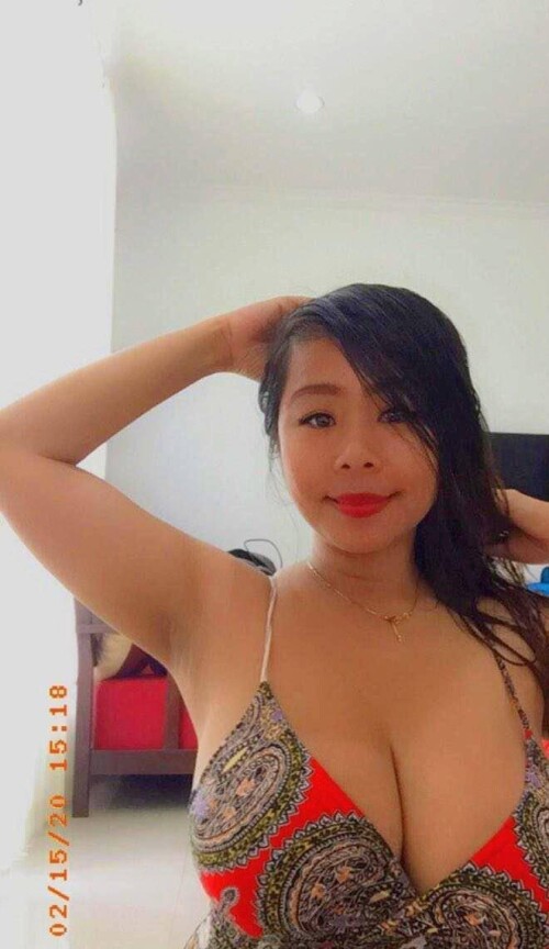 she-looks-fresh-csnj85xqfv-660x1141.md.jpg
