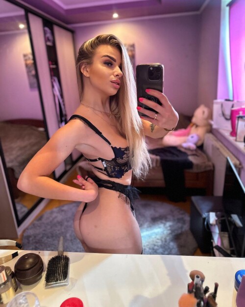Tati Phoenix777 Nude Leaked Onlyfans Photo Tati Phoenix777 Nude Leaked Onlyfans Photo