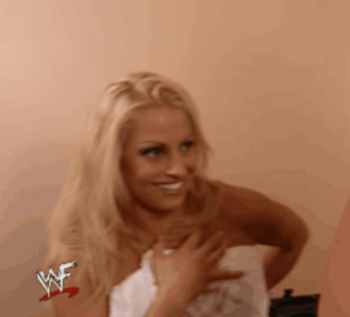 trish-stratus-wwe-trish.md.gif