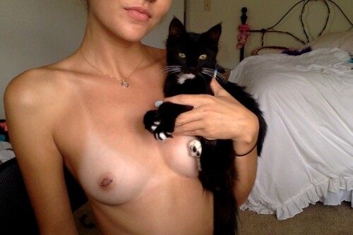 tumblr_nb35tdoBjX1tebl1ho1_1280.jpg