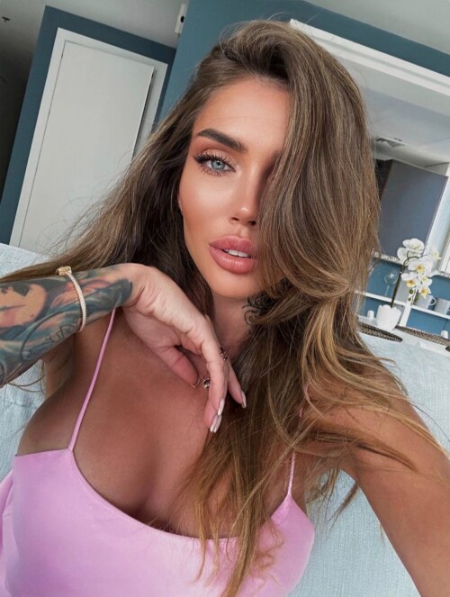 Nessa Orlova | rusmeganfox | nessamooore Nude Leaked Onlyfans Photo