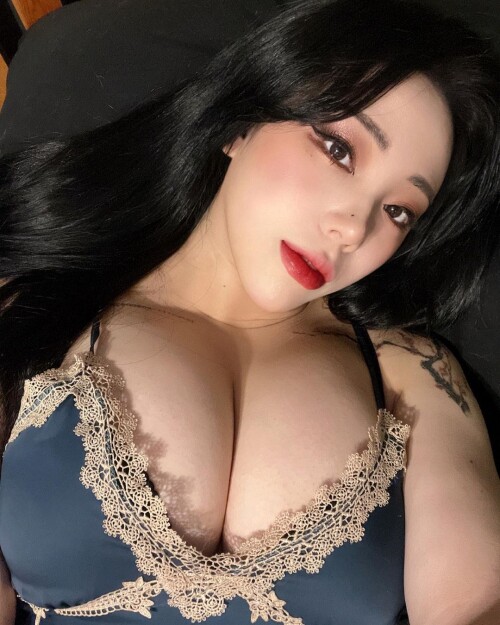 yourxhiii_278951511_3190025191312317_1167799546315947407_n.md.jpg