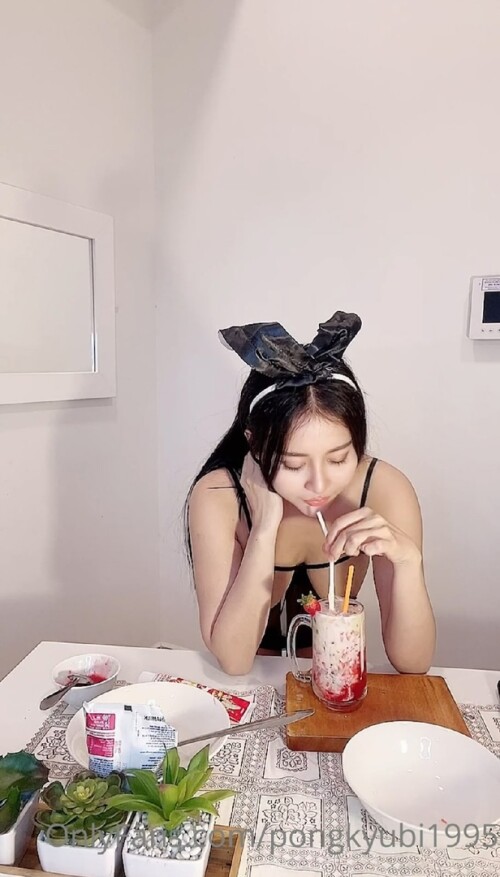 Pongkyubi1995 Nude Leaked Onlyfans Photo Pongkyubi1995 Nude Leaked Onlyfans Photo