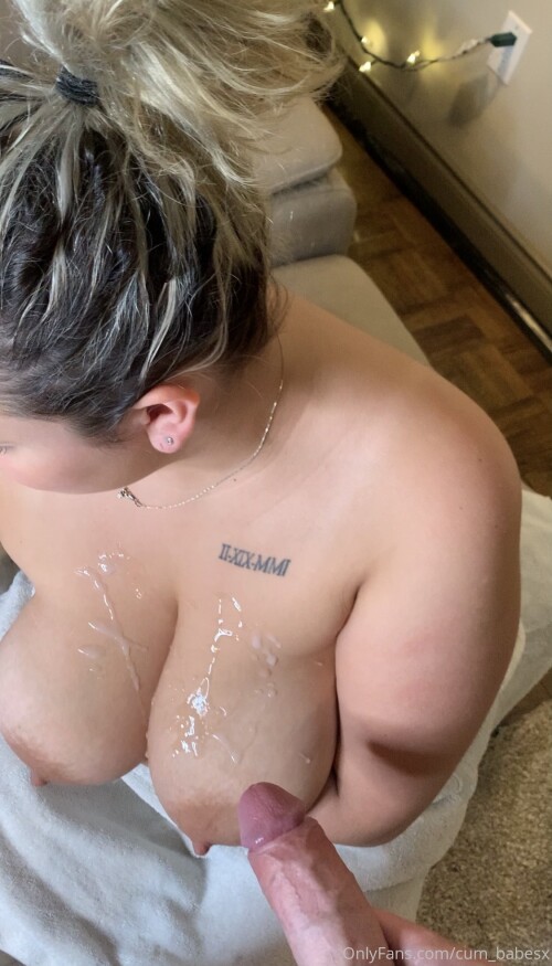 cum_babesx Nude Leaked Onlyfans Photo