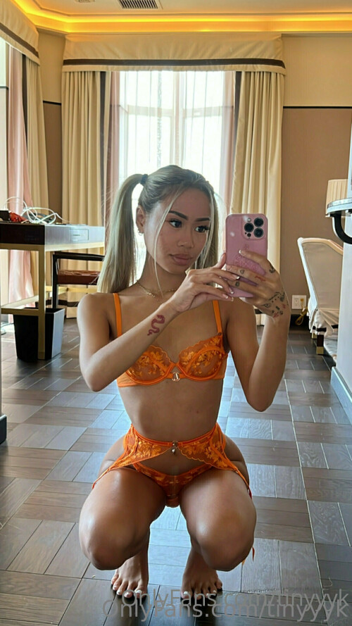tinyyyk (aka kaylakipp) Nude Leaked Onlyfans Photo tinyyyk (aka kaylakipp) Nude Leaked Onlyfans Photo
