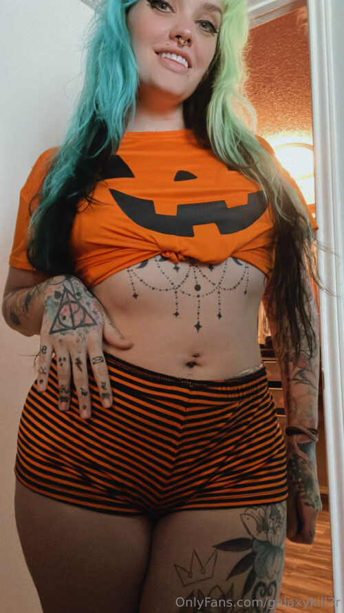 happilyeverawful / galaxykill3r Nude Leaked Onlyfans Photo happilyeverawful / galaxykill3r Nude Leaked Onlyfans Photo