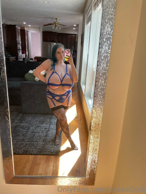 Cassie0pia Nude Leaked Onlyfans Photo