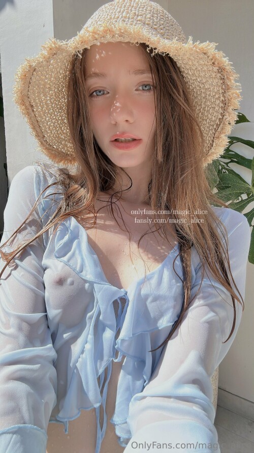 magic_alice Nude Leaked Onlyfans Photo