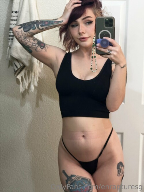 enrapturesg | enrapturex | elise tails Nude Leaked Onlyfans Photo