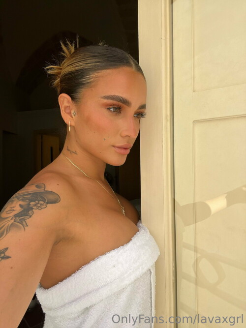 Lavagrll - Lavaxgrll Nude Leaked Onlyfans Photo Lavagrll - Lavaxgrll Nude Leaked Onlyfans Photo