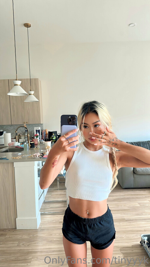 tinyyyk (aka kaylakipp) Nude Leaked Onlyfans Photo tinyyyk (aka kaylakipp) Nude Leaked Onlyfans Photo