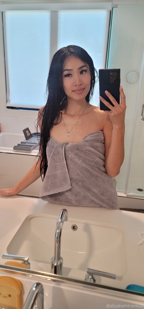 Elizabeth Tran Nude Leaked Onlyfans Photo
