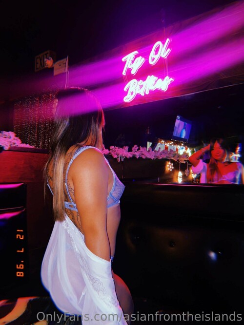 Ashley Abad - ohdatgirlash - oh.damn.ash Nude Leaked Onlyfans Photo Ashley Abad - ohdatgirlash - oh.damn.ash Nude Leaked Onlyfans Photo
