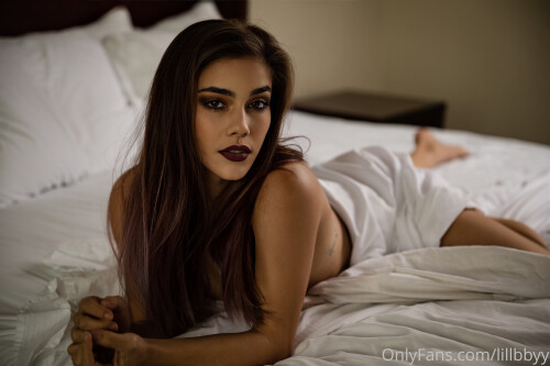 Lillbbyy - violetbbyy337 - hannahelizabett Nude Leaked Onlyfans Photo Lillbbyy - violetbbyy337 - hannahelizabett Nude Leaked Onlyfans Photo