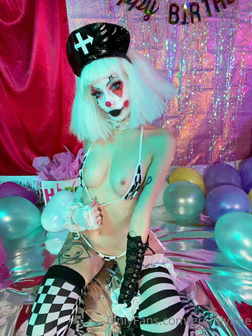 Gremlynne Nude Leaked Onlyfans Photo Gremlynne Nude Leaked Onlyfans Photo