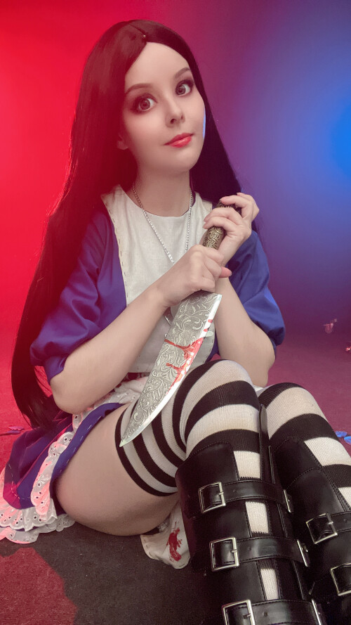 2022-10-Alice-Selfies-421ff61651e101eab.jpg