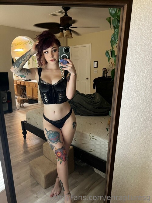 enrapturesg | enrapturex | elise tails Nude Leaked Onlyfans Photo