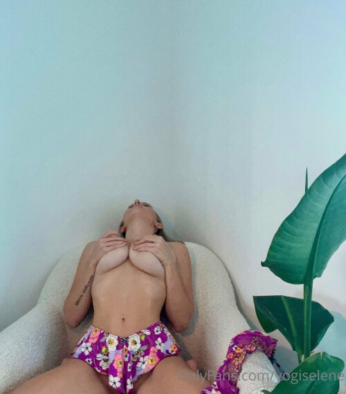 Yogiselene Nude Leaked Onlyfans Photo Yogiselene Nude Leaked Onlyfans Photo