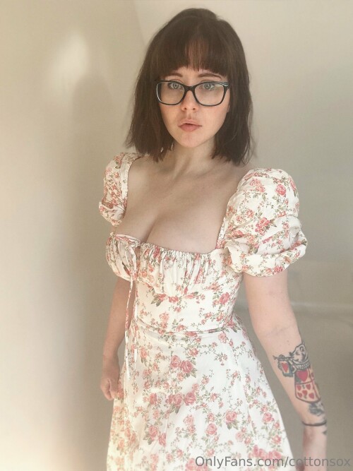 Alice Cotton Sox | Alicewinterhold Nude Leaked Onlyfans Photo Alice Cotton Sox | Alicewinterhold Nude Leaked Onlyfans Photo
