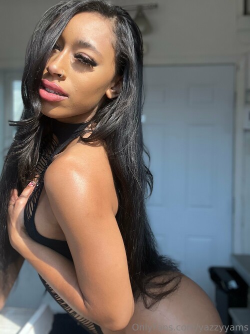 yazzyyams / Queen Yasmeena Nude Leaked Onlyfans Photo yazzyyams / Queen Yasmeena Nude Leaked Onlyfans Photo