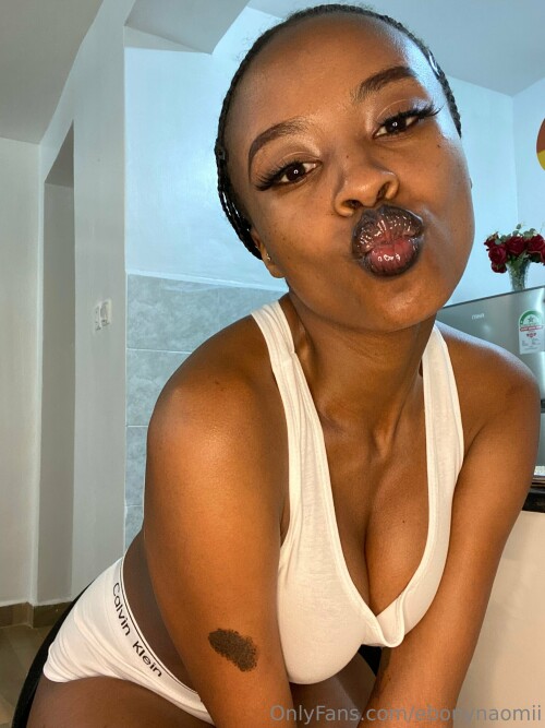 ebonynaomii Nude Leaked Onlyfans Photo ebonynaomii Nude Leaked Onlyfans Photo