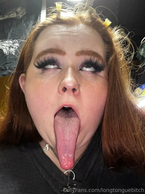 Longtonguebitch (Detective_erin1/Erintheshadow) Nude Leaked Onlyfans Photo