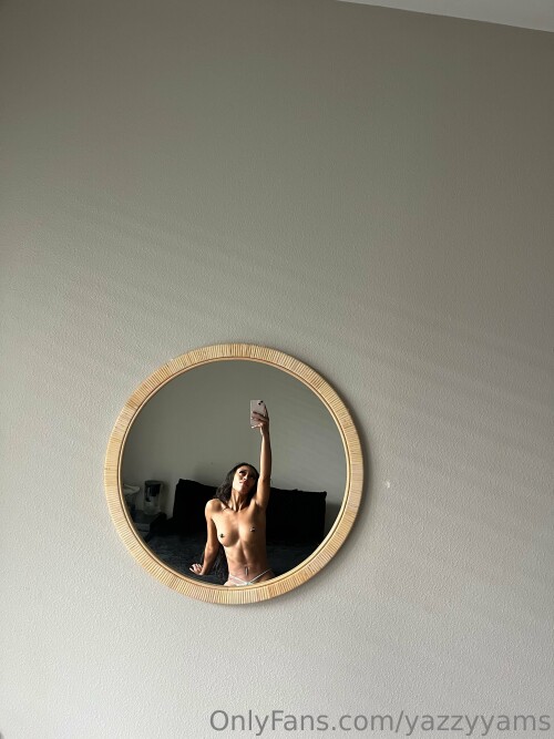 yazzyyams / Queen Yasmeena Nude Leaked Onlyfans Photo yazzyyams / Queen Yasmeena Nude Leaked Onlyfans Photo