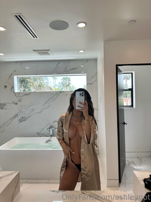 Ashleygot | Ashley Gottfredson | Ashnicole Nude Leaked Onlyfans Photo Ashleygot | Ashley Gottfredson | Ashnicole Nude Leaked Onlyfans Photo