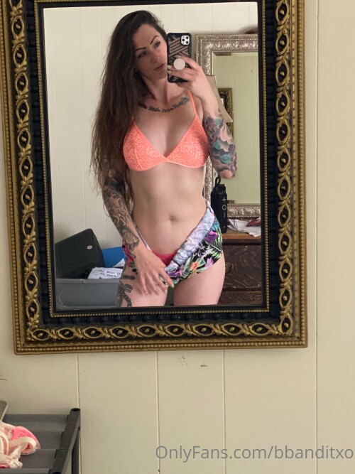 bbanditxo / Badlandbandit Nude Leaked Onlyfans Photo bbanditxo / Badlandbandit Nude Leaked Onlyfans Photo