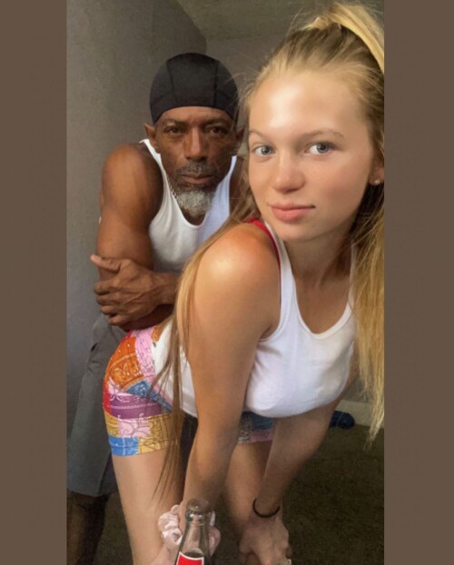 Unc & Snowbunny Nude Leaked Onlyfans Photo Unc & Snowbunny Nude Leaked Onlyfans Photo