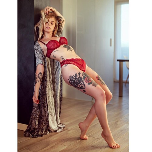 Brokenmirror._ / Claudia Campani Nude Leaked Onlyfans Photo Brokenmirror._ / Claudia Campani Nude Leaked Onlyfans Photo