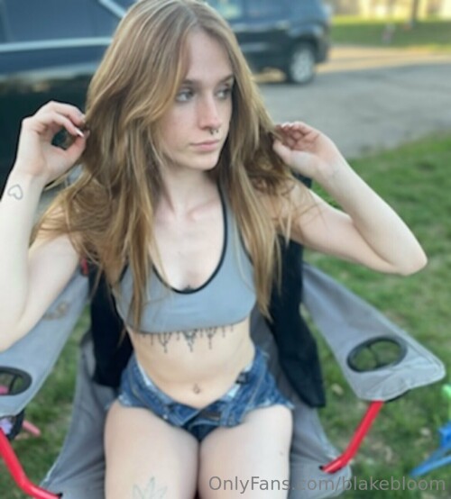 blakebloom Nude Leaked Onlyfans Photo blakebloom Nude Leaked Onlyfans Photo