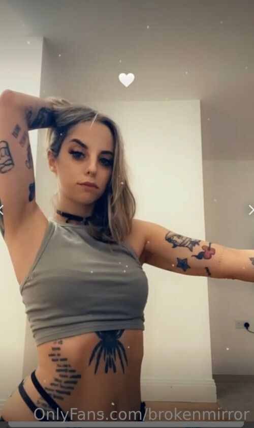 Brokenmirror._ / Claudia Campani Nude Leaked Onlyfans Photo Brokenmirror._ / Claudia Campani Nude Leaked Onlyfans Photo