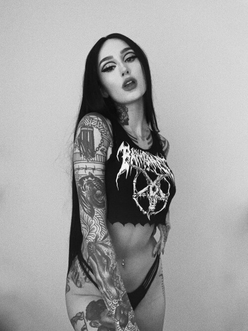 Emma Vauxdevil Nude Leaked Onlyfans Photo Emma Vauxdevil Nude Leaked Onlyfans Photo
