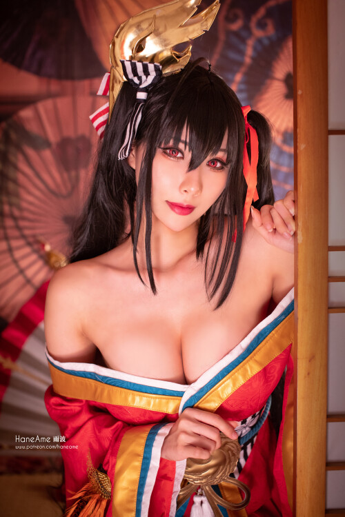 AzurLane_Taihou_official_kimono_cosplay_HaneAme_-1622ddcea63daa481b.md.jpg