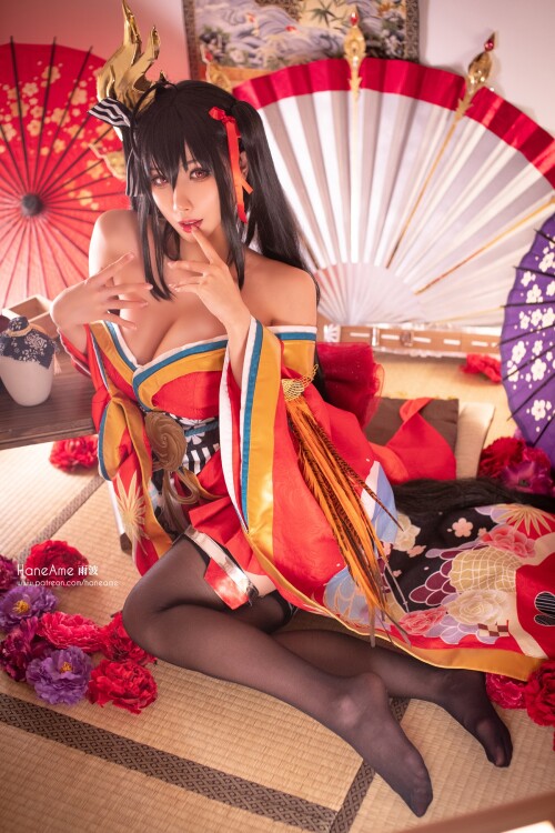 AzurLane_Taihou_official_kimono_cosplay_HaneAme_-19753ff89b18107ef0.md.jpg