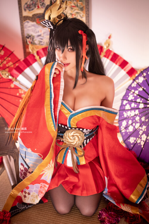 AzurLane_Taihou_official_kimono_cosplay_HaneAme_-4d7b749e64536ad44.md.jpg