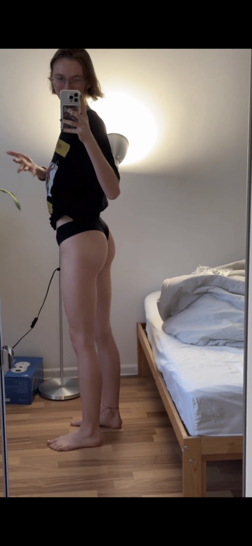 YouRina Nude Leaked Onlyfans Photo YouRina Nude Leaked Onlyfans Photo