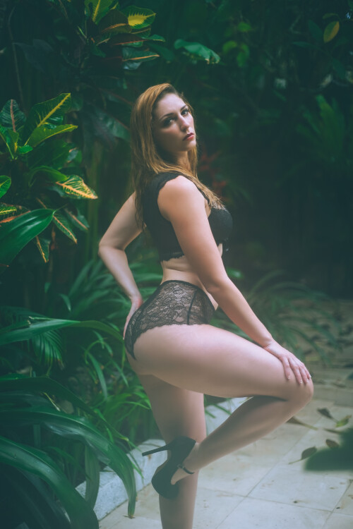 Carlotta Champagne Nude Leaked Onlyfans Photo