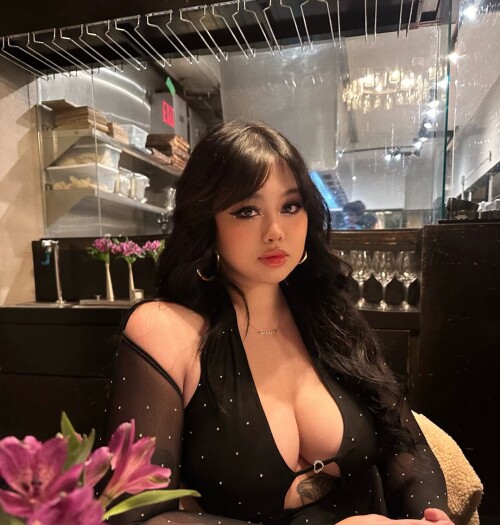F7Dqi7cXsAAIunmfa96ca82397afc2f.md.jpg