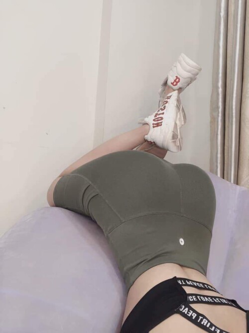 YiYi / Truong Kha Di / yiyitruong99 Nude Leaked Onlyfans Photo YiYi / Truong Kha Di / yiyitruong99 Nude Leaked Onlyfans Photo