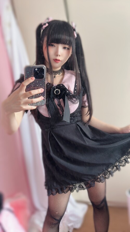 FzmF5MqXsAAEr5x18a4a57c28be7597.md.jpg